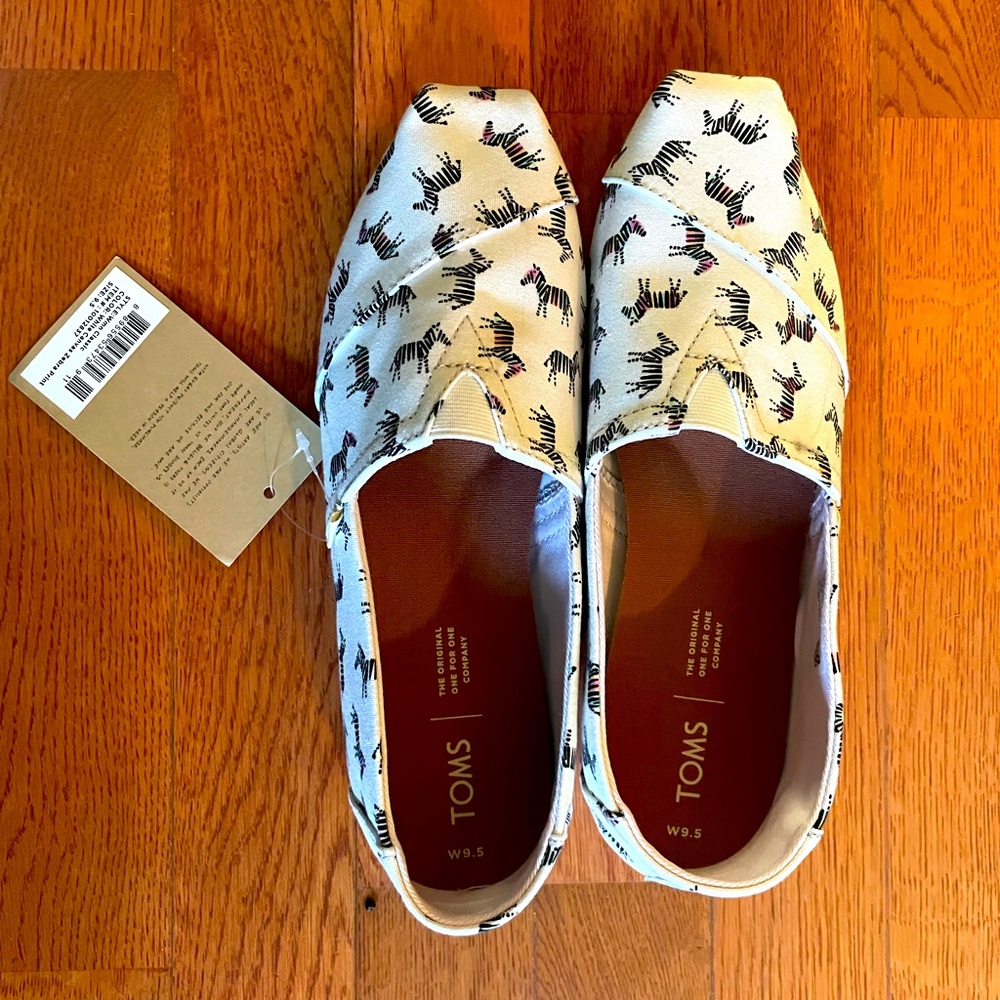 Tom’s slippers